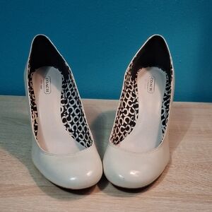 Vintage 90s Y2K Coach Women's 8.5 Leather Dorelle Wood Wedge Pumps